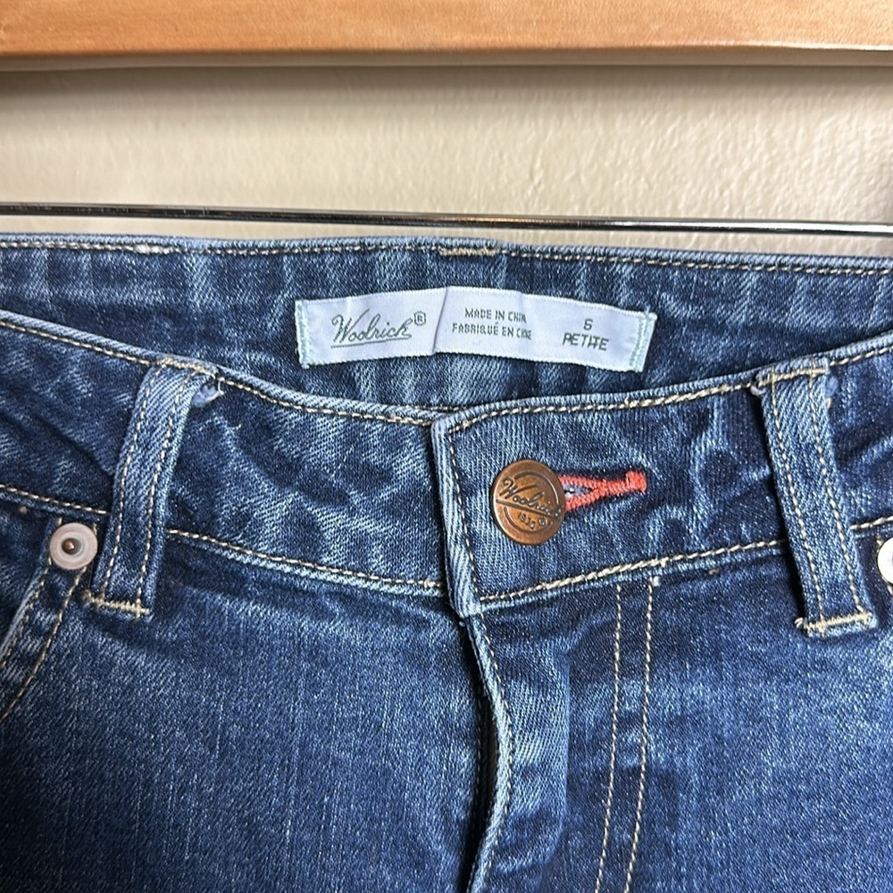 Woolrich Jeans Size 6 Womens Mid Rise Dark Wash Blue Denim Straight - Picture 2 of 13